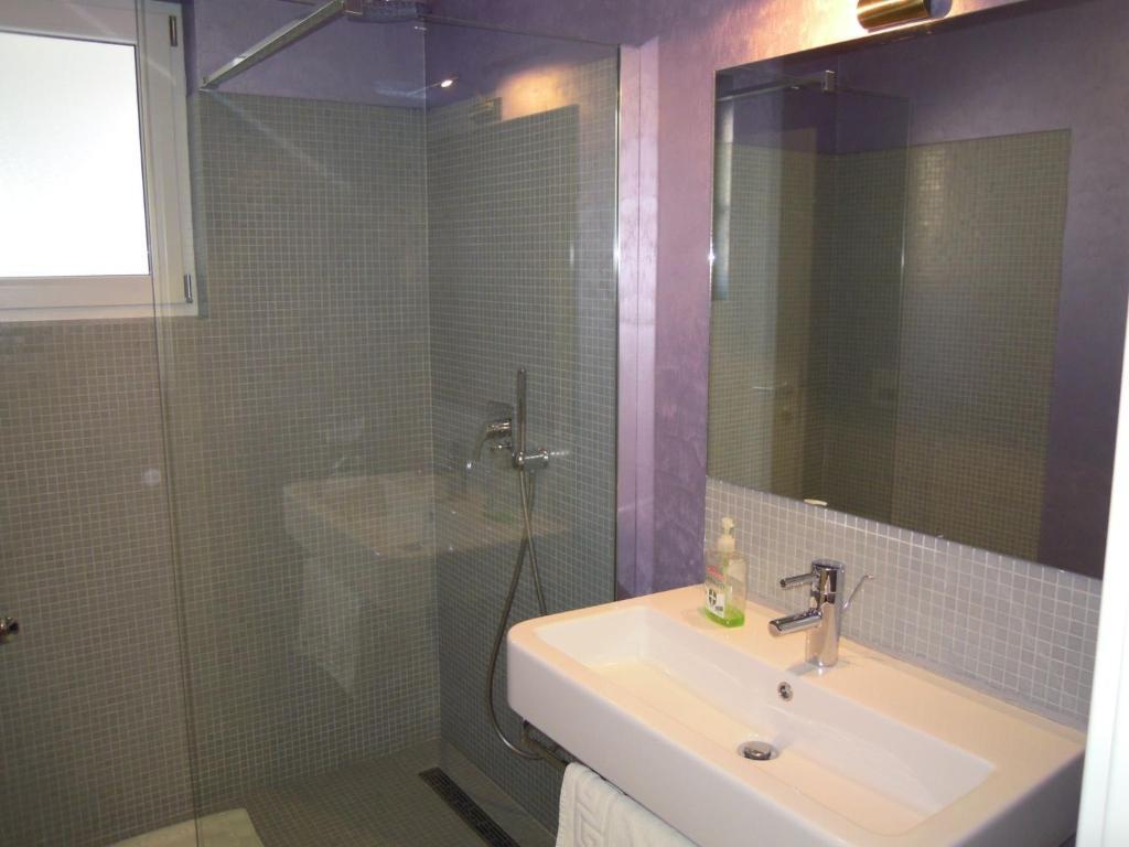 Apartments Legend Ровінь Номер фото
